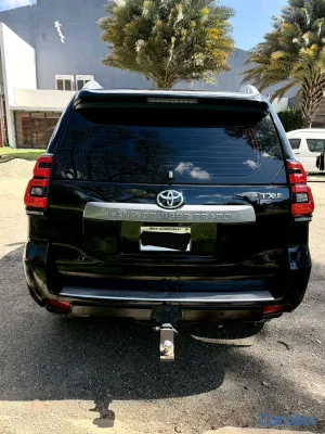 2023 Toyota Land Cruiser Prado — foto 11 / 12