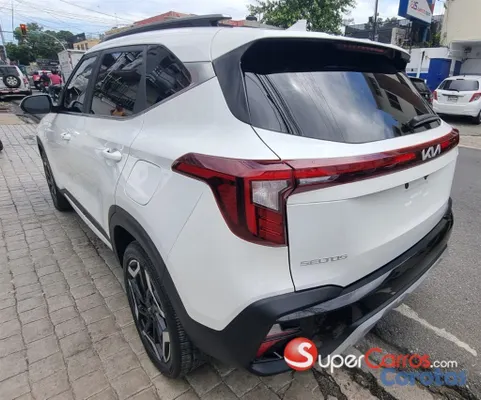 2024 Kia Seltos — foto 4 / 10