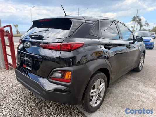 2020 Hyundai KONA — foto 3 / 7