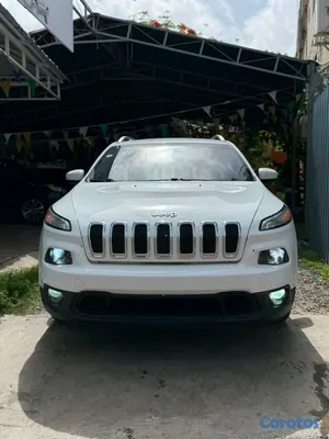 2017 Jeep Cherokee Latitude — foto 2 / 14