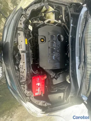 2013 Toyota Corolla — foto 2 / 4