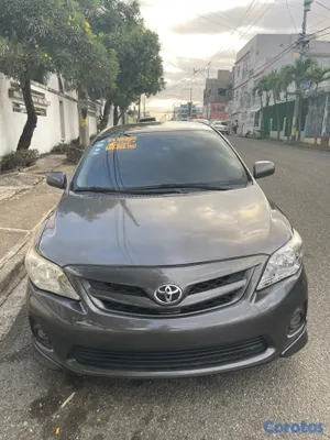 2013 Toyota Corolla — foto 4 / 4