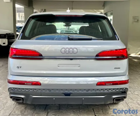 2025 Audi Q7 — foto 5 / 11