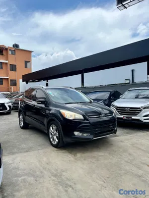 2014 Ford Escape — foto 2 / 10