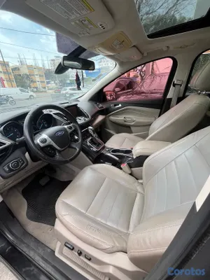2014 Ford Escape — foto 4 / 10