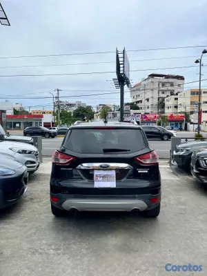 2014 Ford Escape — foto 7 / 10