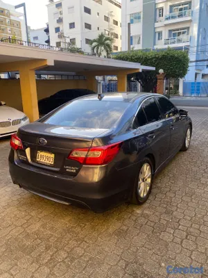 2017 Subaru Legacy — foto 7 / 8