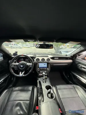 2015 Ford Mustang — foto 4 / 13