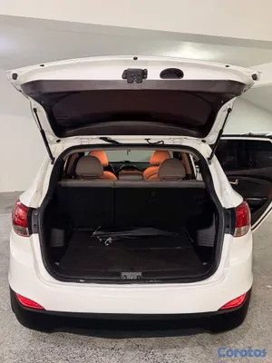 2013 Hyundai Tucson — foto 4 / 12