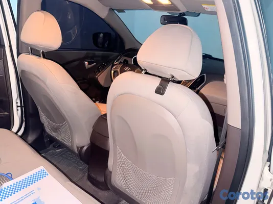 2013 Hyundai Tucson — foto 6 / 12