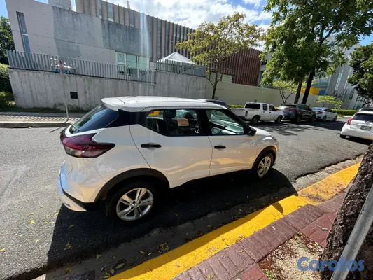 2021 Nissan Kicks — foto 5 / 10