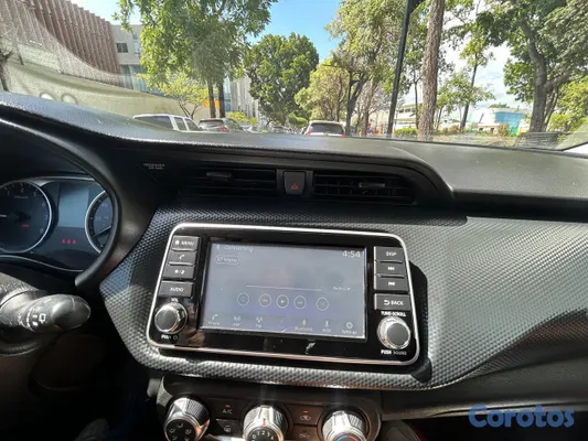 2021 Nissan Kicks — foto 10 / 10