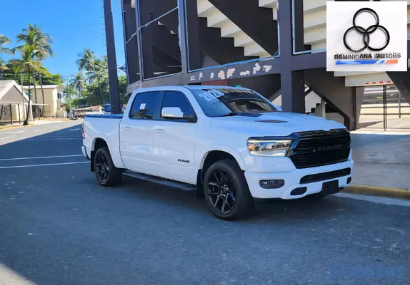 2020 Dodge Ram — foto 2 / 10