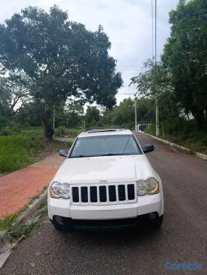 2010 Jeep Grand Cherokee — foto 4 / 10
