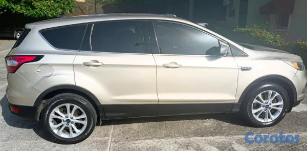 2017 Ford Escape — foto 6 / 6