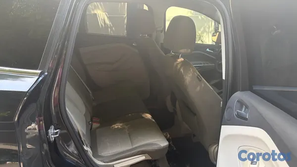 2014 Ford Escape — foto 5 / 9