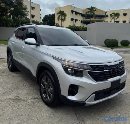 2025 Kia Seltos — foto 2 / 6