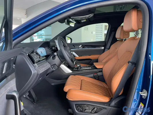 2026 BYD Tang — foto 8 / 13