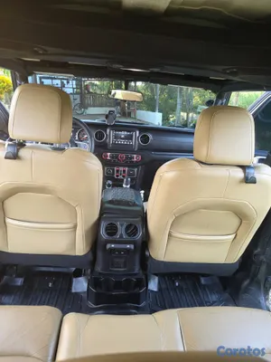 2018 Jeep Sahara — foto 7 / 15