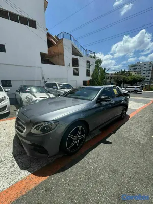 2019 Mercedes-Benz Clase E — foto 3 / 9