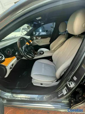 2019 Mercedes-Benz Clase E — foto 6 / 9