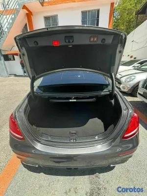 2019 Mercedes-Benz Clase E — foto 8 / 9