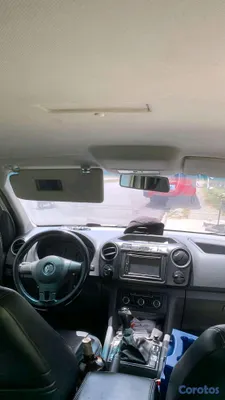 2014 Volkswagen Amarok — foto 9 / 11