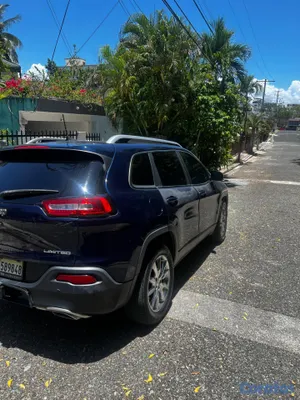 2016 Jeep Cherokee — foto 4 / 11