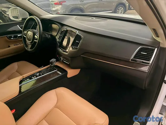 2016 Volvo Xc90 — foto 15 / 16