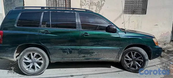2003 Toyota Highlander — foto 11 / 12