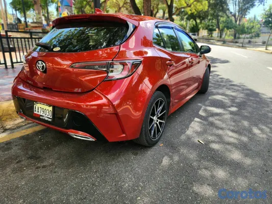 2019 Toyota Corolla — foto 8 / 13