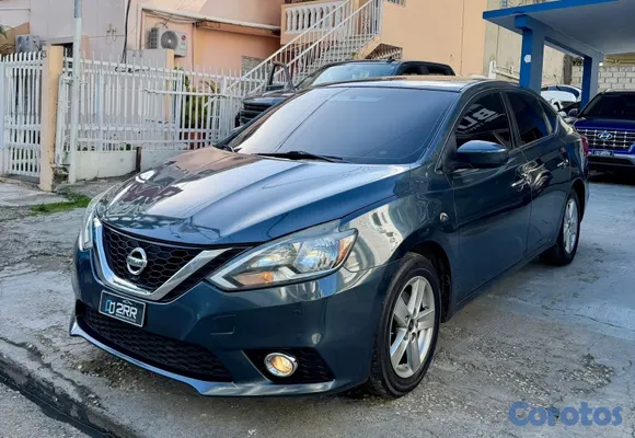 2016 Nissan Sentra — foto 4 / 11