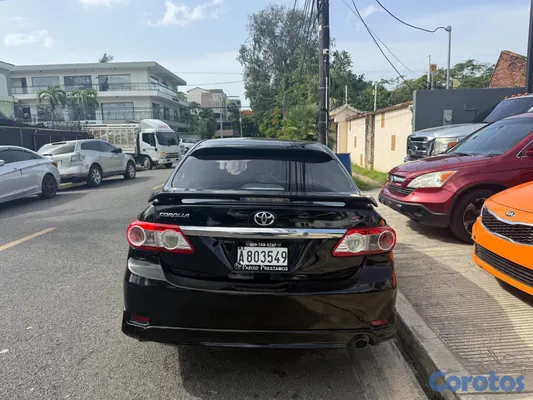 2013 Toyota Corolla — foto 6 / 10