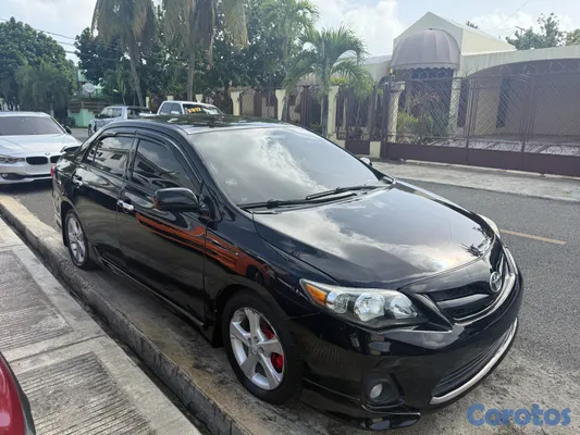 2013 Toyota Corolla — foto 7 / 10