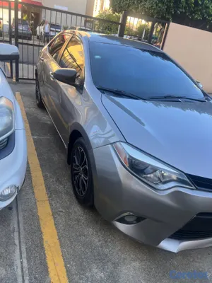 2015 Toyota Corolla — foto 3 / 6