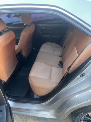 2015 Toyota Corolla — foto 4 / 6