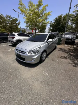 2014 Hyundai Accent — foto 3 / 9