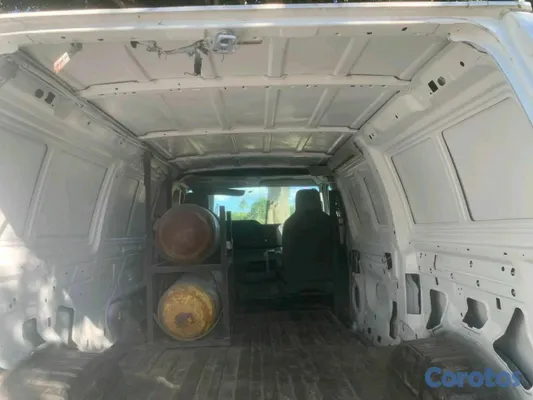 2012 Ford Econoline — foto 6 / 6