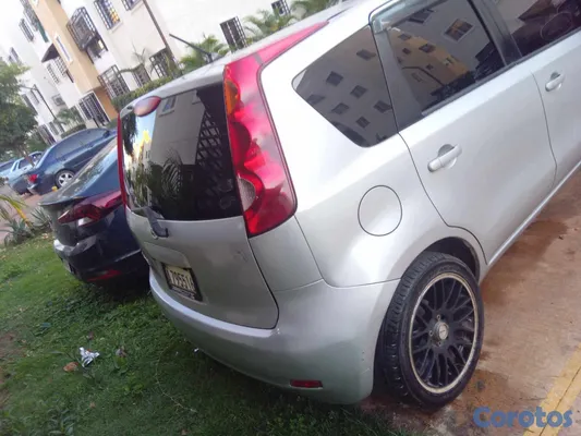 2012 Nissan Note — foto 4 / 10