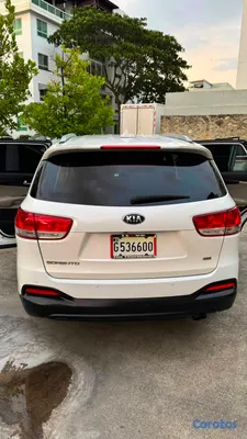 2015 Kia Sorento — foto 2 / 10