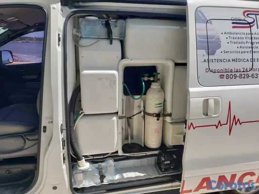 2015 Hyundai Grand Starex — foto 5 / 11