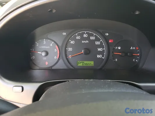 2015 Hyundai Grand Starex — foto 11 / 11