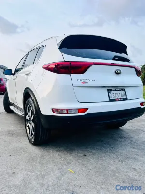 2017 Kia Sportage — foto 7 / 11