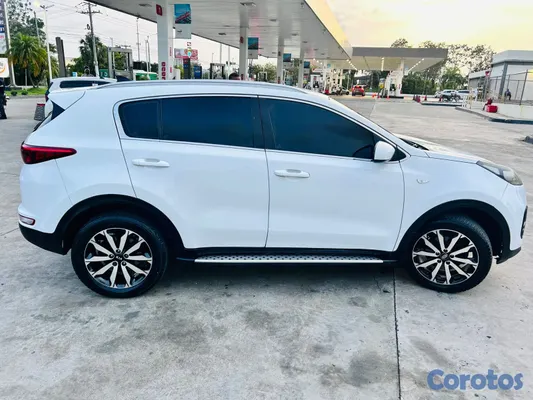 2017 Kia Sportage — foto 9 / 11