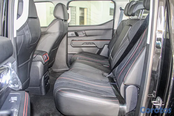 2026 BYD Shark — foto 4 / 9
