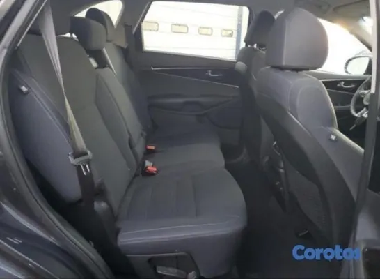 2018 Kia Sorento — foto 7 / 11