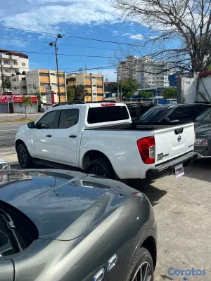2020 Nissan Frontier — foto 7 / 11