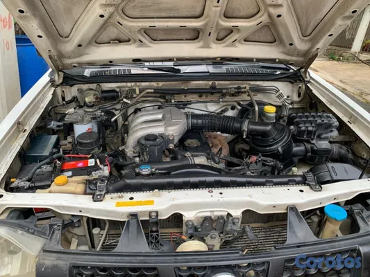 2008 Nissan Frontier — foto 3 / 6