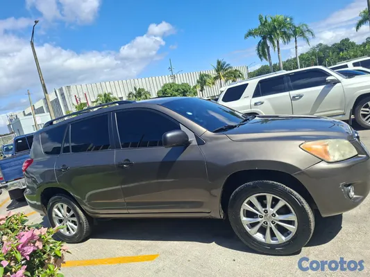 2011 Toyota Rav-4 — foto 4 / 5