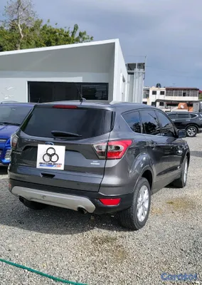 2017 Ford Escape — foto 9 / 9